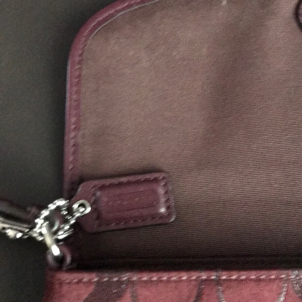 Fabric - Picture 4 of 4